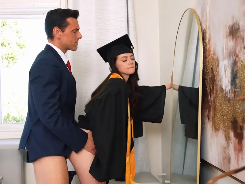 Cha dượng doggy tí tẹo sữa chua rớt đầy sàn